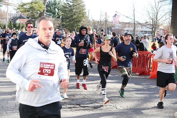 Finish5Mile_1202