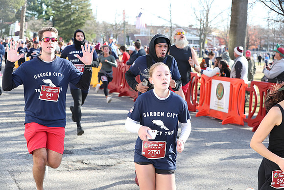 Finish5Mile_1204