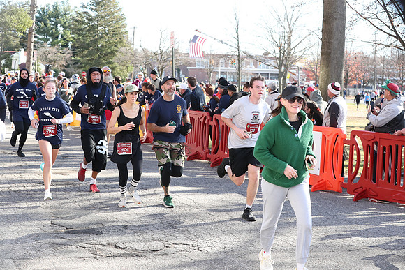 Finish5Mile_1201