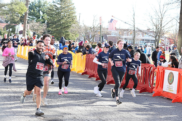 Finish5Mile_1211