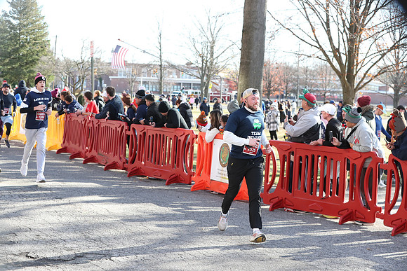 Finish5Mile_1219