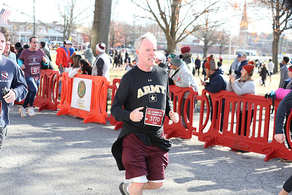 Finish5Mile_1225