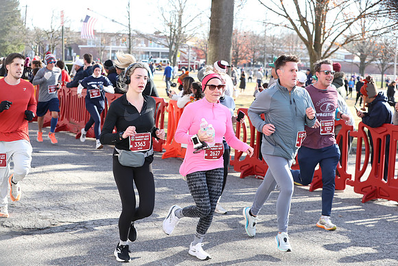 Finish5Mile_1228
