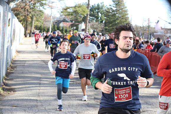 Finish5Mile_1230