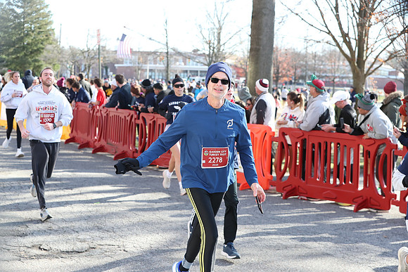 Finish5Mile_1298