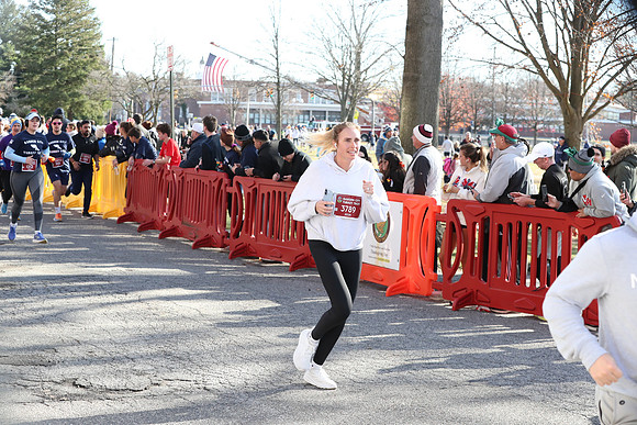 Finish5Mile_1304