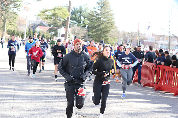 Finish5Mile_1305