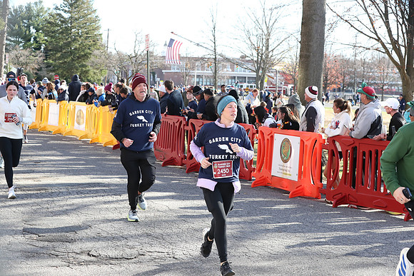 Finish5Mile_1322
