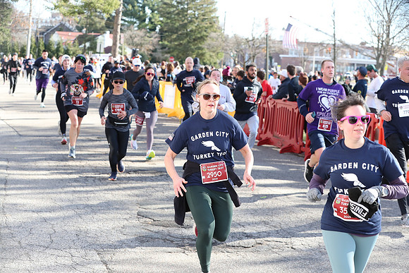 Finish5Mile_1350