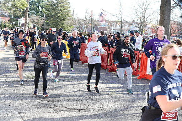 Finish5Mile_1352