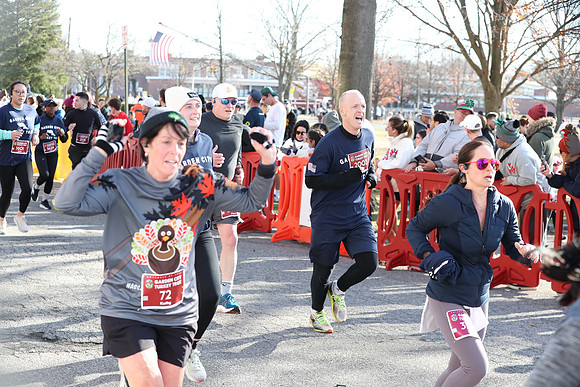 Finish5Mile_1357
