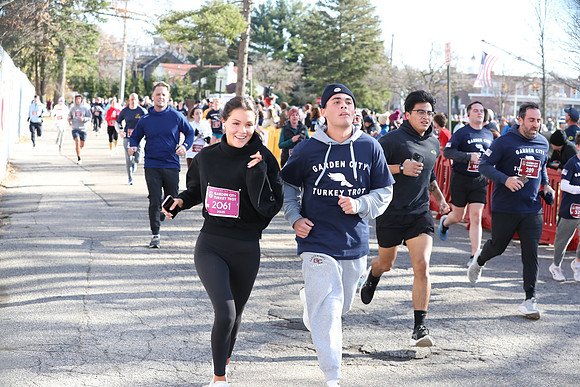 Finish5Mile_1375