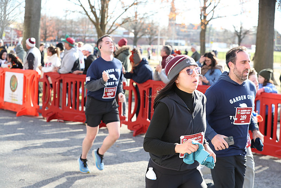 Finish5Mile_1380