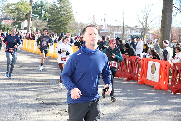 Finish5Mile_1381