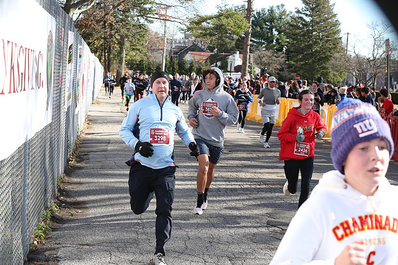 Finish5Mile_1386
