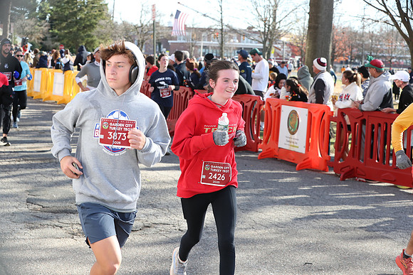 Finish5Mile_1388