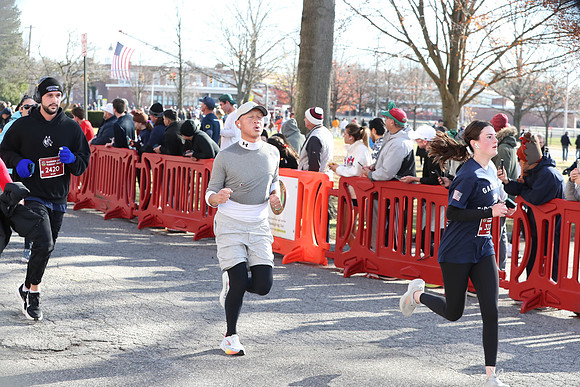 Finish5Mile_1391