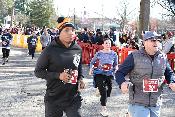 Finish5Mile_1406