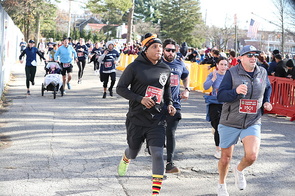 Finish5Mile_1404