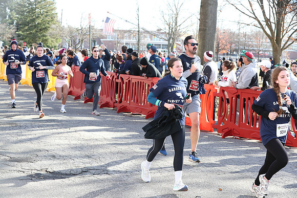 Finish5Mile_1419