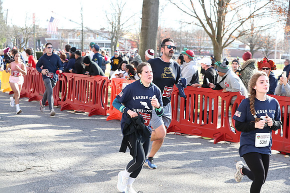Finish5Mile_1420