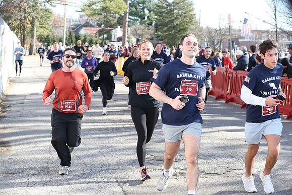 Finish5Mile_1428