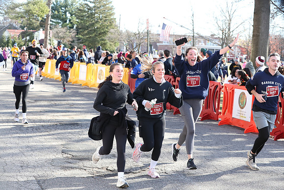 Finish5Mile_1432