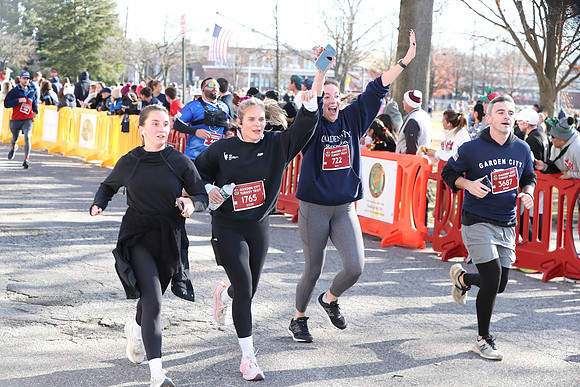 Finish5Mile_1433