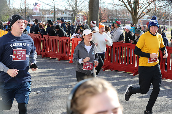Finish5Mile_1450