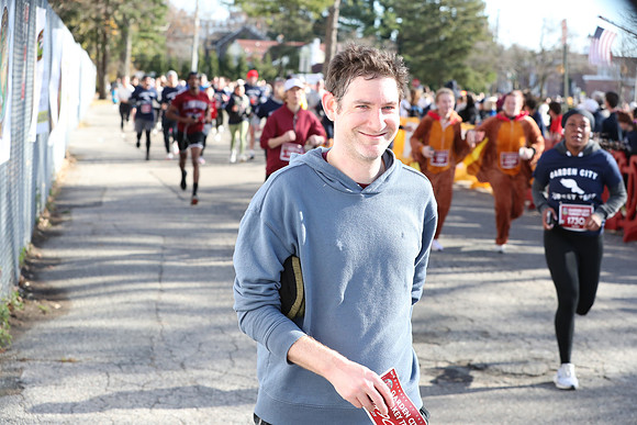 Finish5Mile_1459