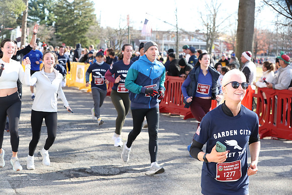 Finish5Mile_1478