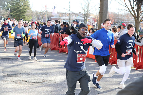 Finish5Mile_1485