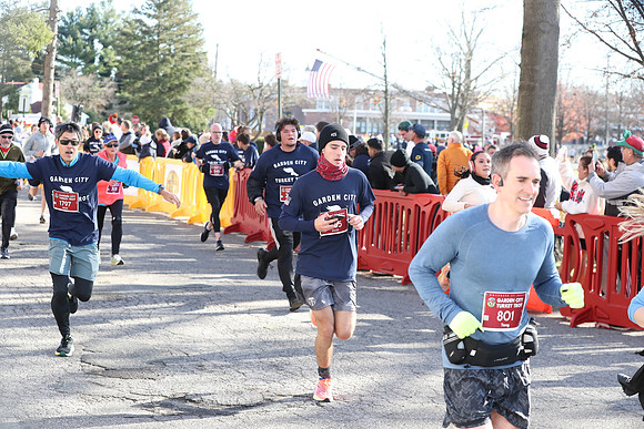 Finish5Mile_1488