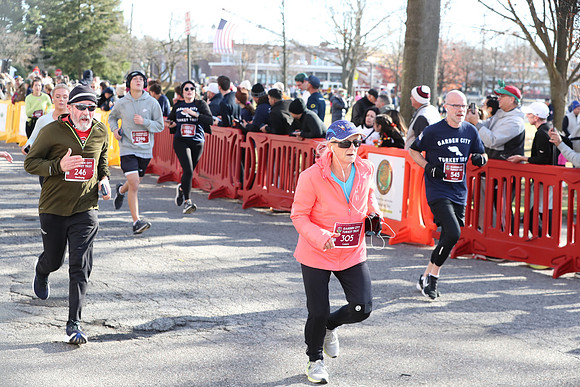 Finish5Mile_1492