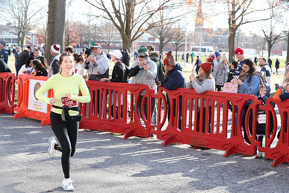 Finish5Mile_1500