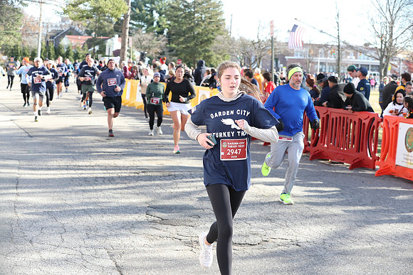 Finish5Mile_1503