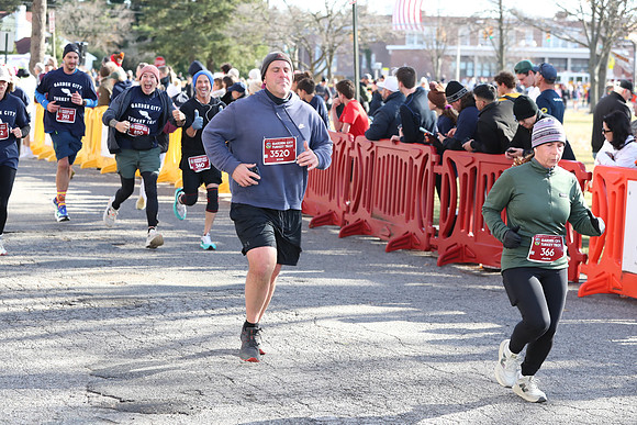 Finish5Mile_1507