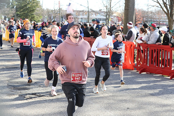 Finish5Mile_1517