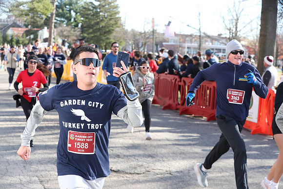 Finish5Mile_1534