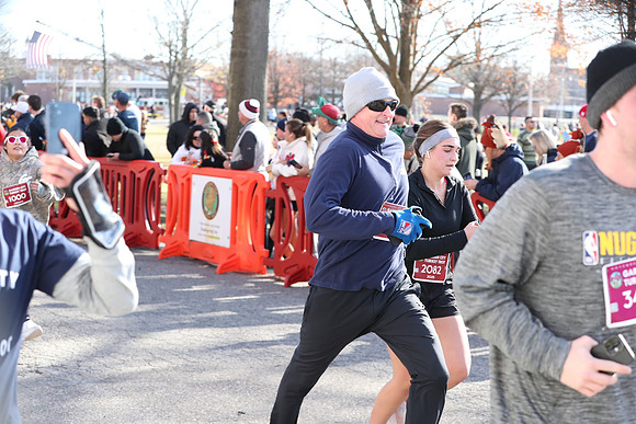 Finish5Mile_1535