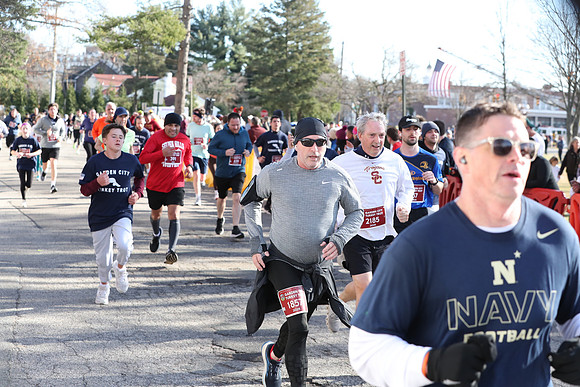 Finish5Mile_1570