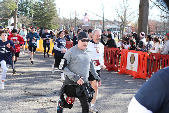 Finish5Mile_1571
