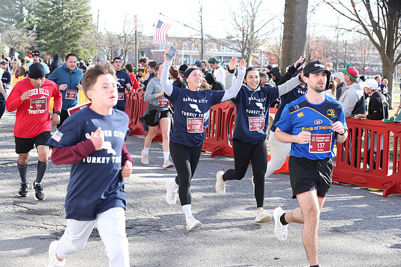 Finish5Mile_1573