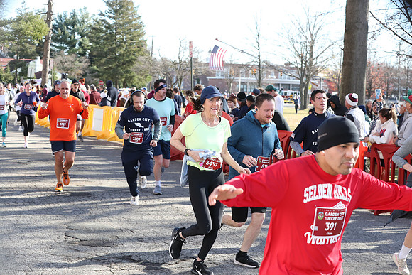 Finish5Mile_1578