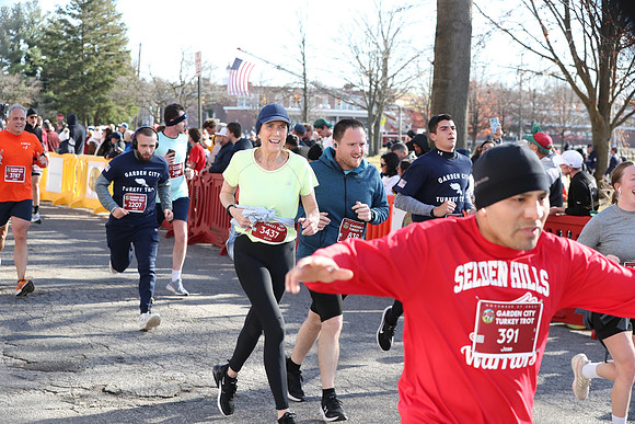 Finish5Mile_1579