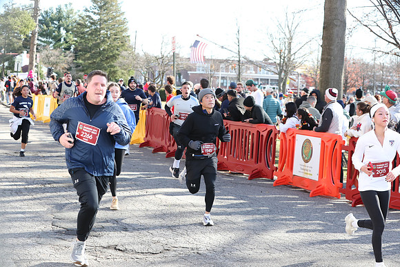 Finish5Mile_1593