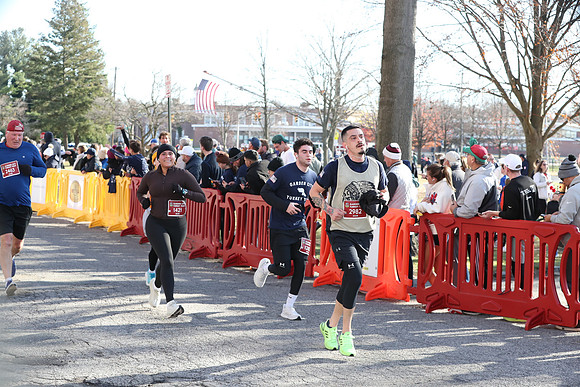 Finish5Mile_1601