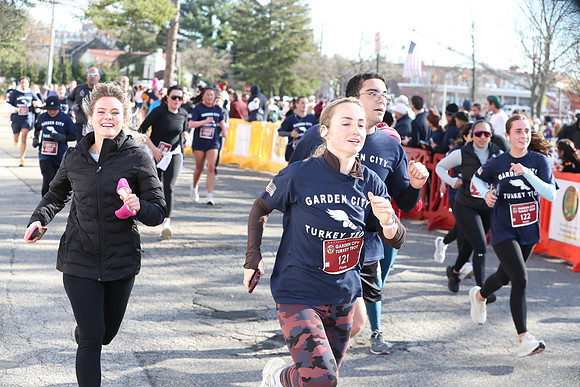 Finish5Mile_1615