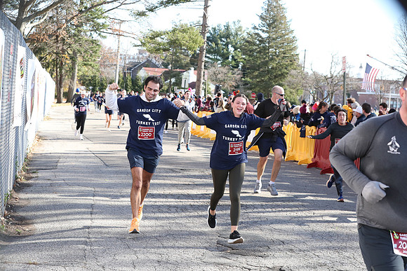 Finish5Mile_1626