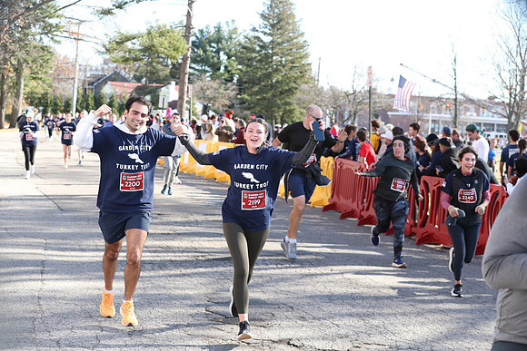 Finish5Mile_1627
